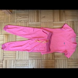 FIGS Neon Pink Scrubs Set